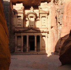 El Khazneh, also known as The Treasury, is one of the tourist attractions is an extraordinary work...