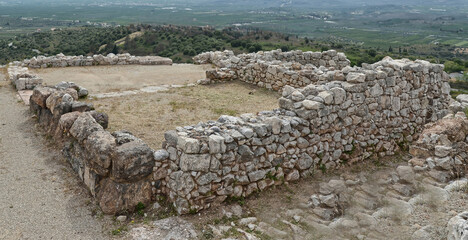 One of the most precious treasures of ancient Greece, hidden in the heart of the Peloponnese peninsula, is the city of Mycenae, a UNESCO Site