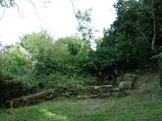 ruine d'une ferme dans la Vallée de Goas Lagorn