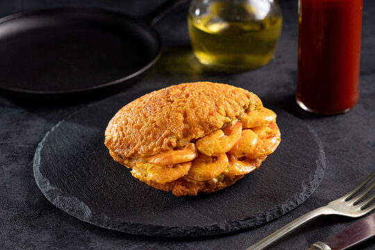 Acaraje. Traditional Brazilian food, made with vatap&aacute;, caruru and dried shrimp.