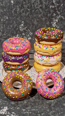 Fototapeta na wymiar colorful donuts in the market
