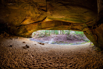 Hazard Cave trail rocks formation at Big South Fork National recreation area