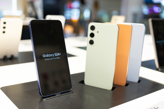Samsung launch The New Samsung Galaxy S24+ new models, demo display launch at store. Modern mobile phone technology concept with AI