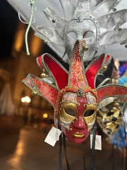 Gordijnen venetian carnival masks, venice festival  © EMRE