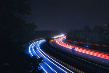 Langzeitbelichtung - Autobahn - Strasse - Traffic - Travel - Background - Line - Ecology - Highway...