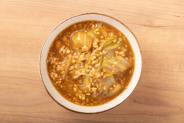 白菜の鶏マーボー丼