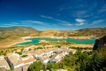 Fototapeta na wymiar Zahara reservoir in Andalusia, Spain 