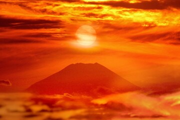 霞富士の夕