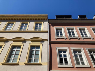 Fototapeta na wymiar Altbaufassaden in der Heidelberger Altstadt 