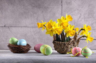 Easter composition with flowers and Easter eggs
