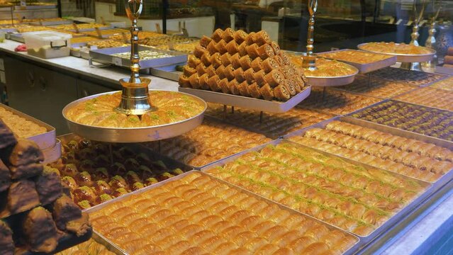 Istanbul, Turkey 10th January 2024. - A moving footage showing various turkish baklava in a shop in Istanbul