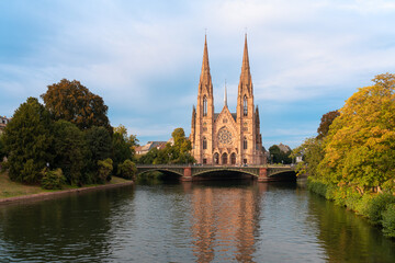 Fototapeta na wymiar St. Paul's Church, Strasbourg France