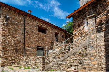 Iran is a town in the municipality of Pont de Suert, in Alta Ribagorza. It was part of the term of Llesp until its incorporation into the Pont de Suert in 1965. Catalonia, Spain.