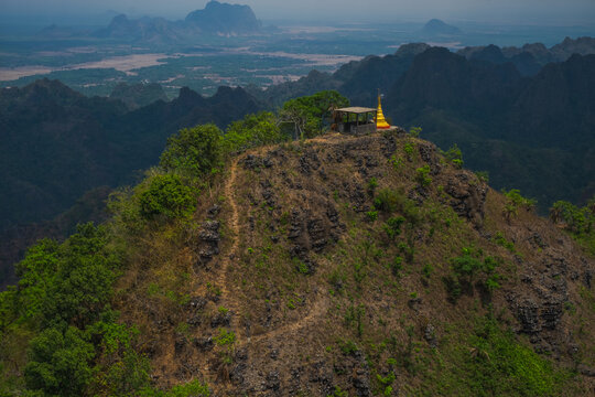 Pagoda on top of  Zwekabin mountain