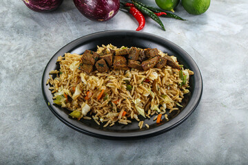 Stir fried rice with beef