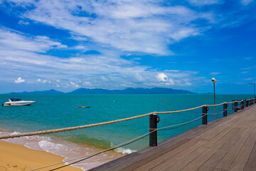 Obraz premium Summer at the white sand beach in Samui island, Suratthani province, Thailand.