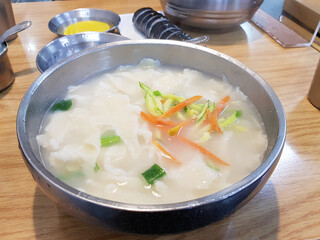sujebi, clear soup with dumplings