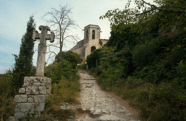 Fototapeta na wymiar Eglise, Oppède le Vieux, 84, Vaucluse