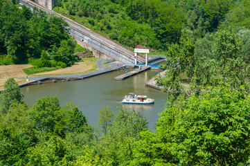 Schiffshebewerk am Rhein-Marne-Kanal bei Saint-Louis - Arzviller. Department Mosel in der Region Lothringen in Frankreich