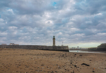 Fototapeta na wymiar Lighthouse and dramatic sky