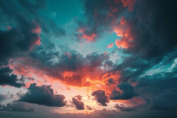 Fototapeta na wymiar beautiful sunrise and cloudy sky