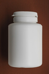 Butelka, pojemnik, opakowanie na leki lub tabletki