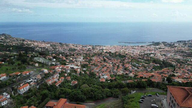 extraradio de funchal desde punto de vista a&eacute;reo