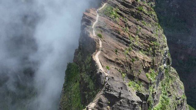 Ruta pico Arieiro a vista de drone