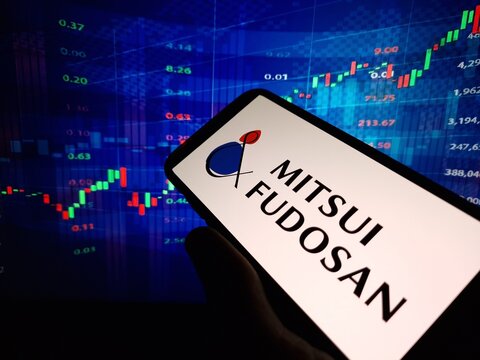 Konskie, Poland - January 25, 2024: Mitsui Fudosan company logo displayed on mobile phone