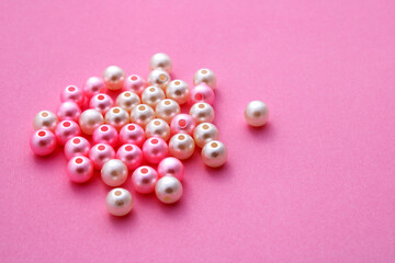 White and pink pearlescent beads for making necklaces and bracelets