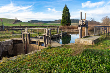 Hydraulic Control: Facilities of the Locks in Palencia on the Canal de Castilla.