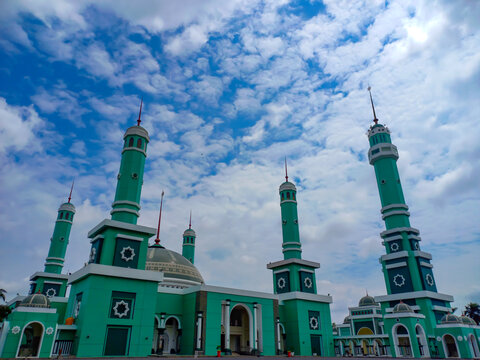 Baitul Hikmah Grand Mosque at Berau Regency, East Borneo, Indonesia.