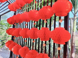 red and white hearts