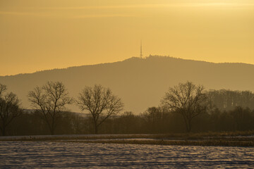Góra Ślęża zimą - pradawny wulkan © MarcinRoj.Fotografia