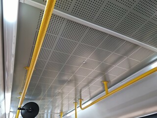 Clean bus ceiling © LineDP