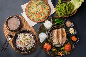 seafood pancake, chive pancake, seafood pancake, tray noodles, side dishes, braised pork