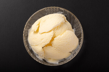 バニラアイス
