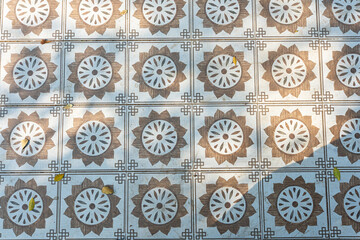 Heavenly Temple Wall with Timepiece Patterns: European Architecture and Zodiac Symbolism in Seamless Decoration Design