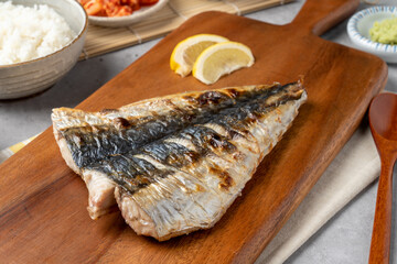 Korean food, Korean food, fish dishes, grilled fish, mackerel, grilled mackerel, grilled mackerel, hairtail, side dishes