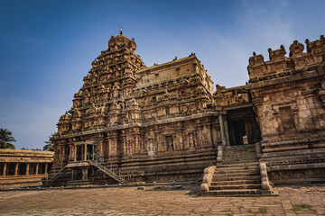 Naklejka premium Shri Airavatesvara Temple is a Hindu temple located in Dharasuram, Kumbakonam, Tamil Nadu. It was built by Chola emperor Rajaraja-2. The temple dedicated to Shiva. It is a UNESCO World Heritage Site.