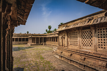 Fototapeta premium Shri Airavatesvara Temple is a Hindu temple located in Dharasuram, Kumbakonam, Tamil Nadu. It was built by Chola emperor Rajaraja-2. The temple dedicated to Shiva. It is a UNESCO World Heritage Site.