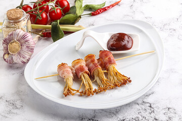 Grilled enoki mushroom with bacon