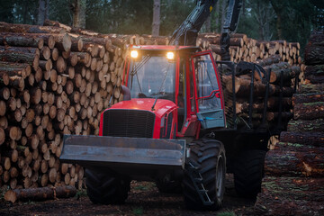 Machinery for the forestry industry and transport of wood at night