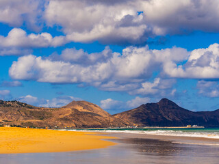 Obraz premium Sand beach and blue sky on Porto Santo island 