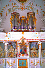 Die Nonnenempore in der Frauenkirche (Zu Unserer Lieben Frau) in Günzburg, Schwaben (Bayern)