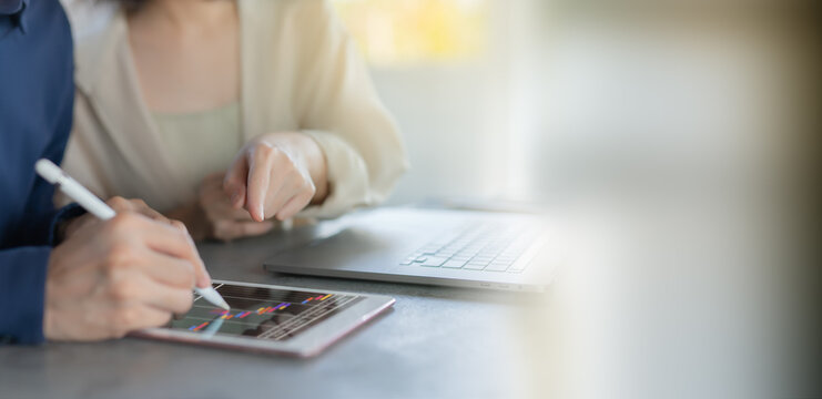 Businessman and businesswomen plans and manages weekly schedule on tablet, Manager changes schedule, Customer requests change of appointment time, Update work schedule, Copy space