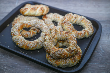 homemade Turkish bagels - simit with sesame seeds 10