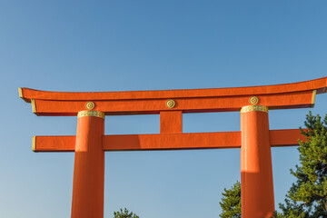 日本　京都府京都市左京区にある平安神宮の大鳥居