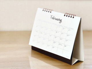2月うるう年カレンダー_左スペース