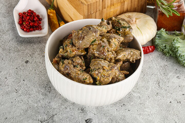 Chicken liver in cream sauce